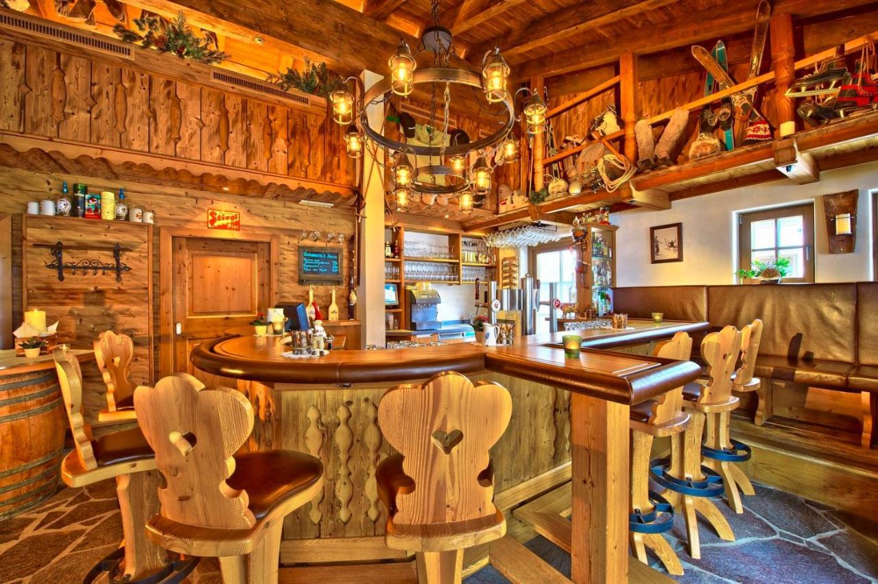 Chalet Alpendorf Anno Dazumal Tux