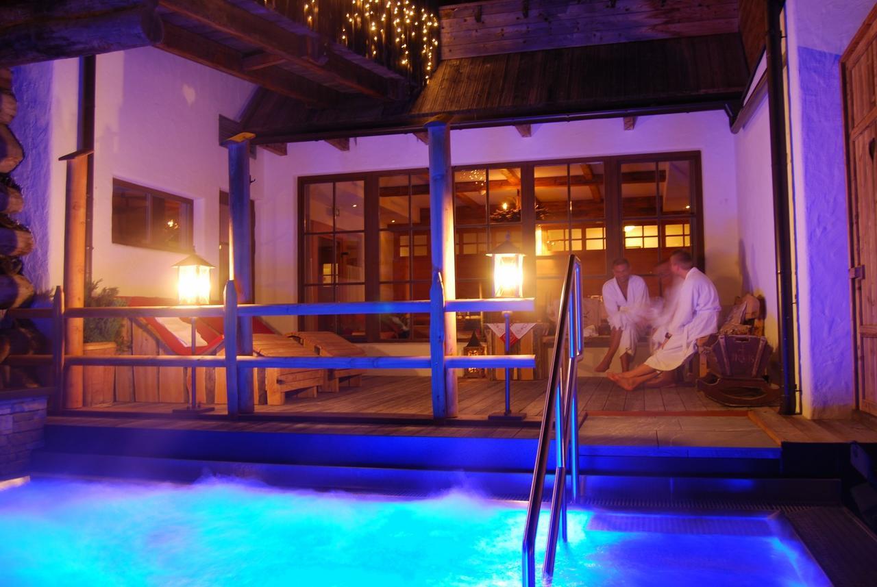 Chalet Alpendorf Anno Dazumal Tux